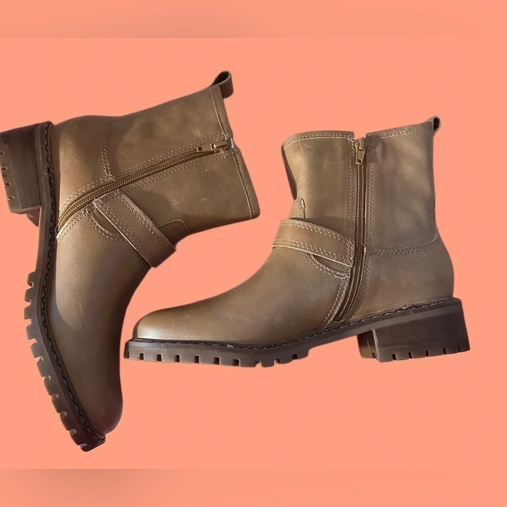 NEW Lucky Brand Women's Kenadie Ankle Riding Boot Brown Leather Size 7.5